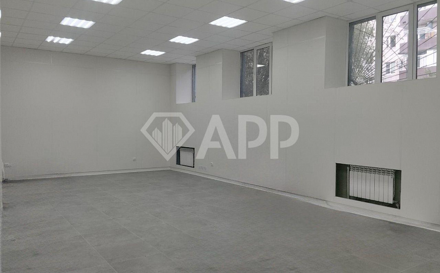 Свободная площадь в аренду, 20-100 м² фото