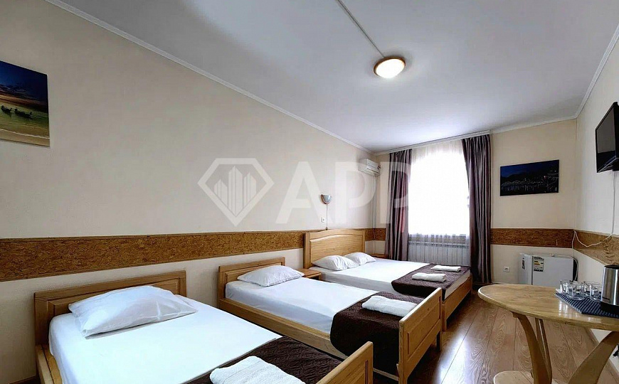 Продам гостиницу 1 200 м² фото