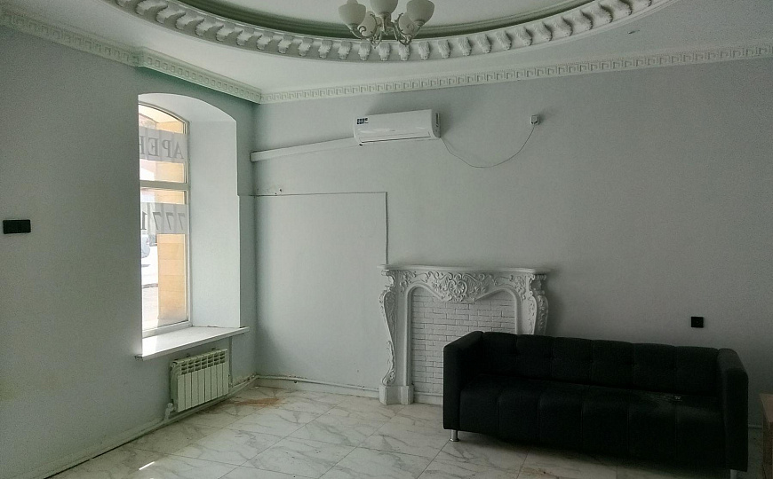 Торговое помещение, офис. Центр. 53 м² фото