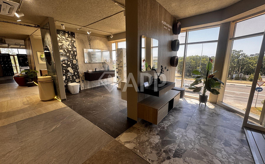 Продам отдельно стоящее здание, 1 077 м² фото