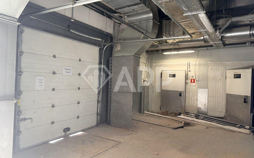 Сдам торговый центр, 205 м² фото