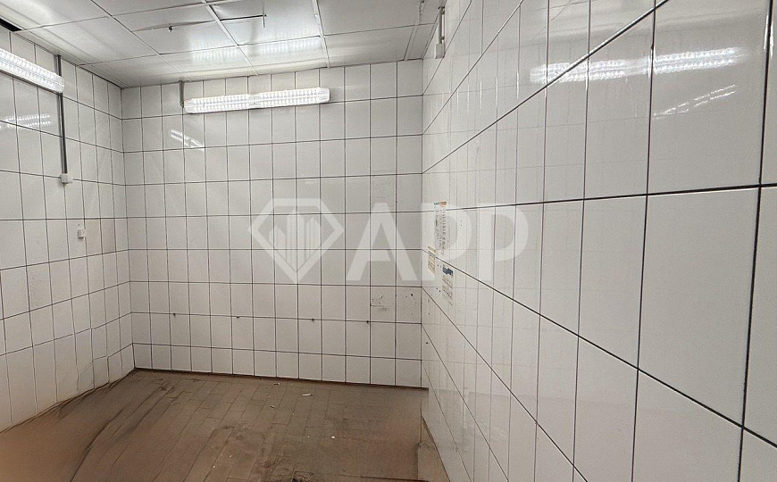 Сдам торговый центр, 205 м² фото