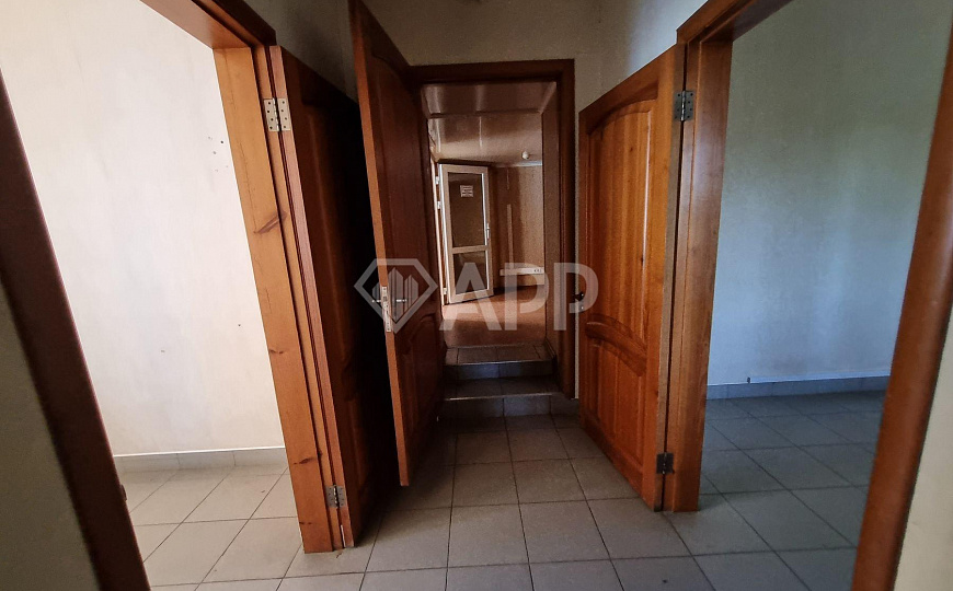 Сдаю отдельно стоящее здание, 450 м² фото