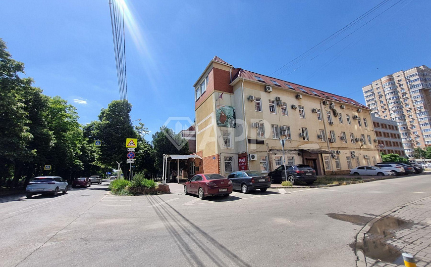 Сдаю отдельно стоящее здание, 450 м² фото