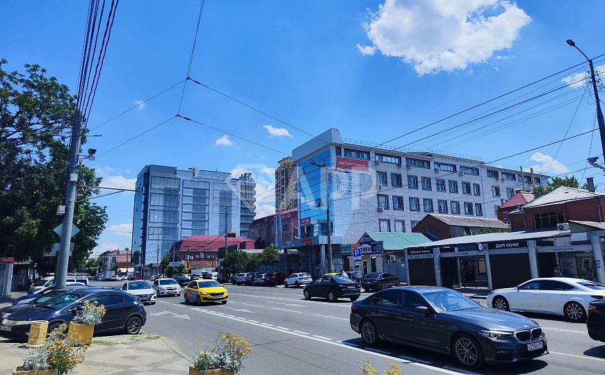 Сдаю офисное помещение, 430 м² фото
