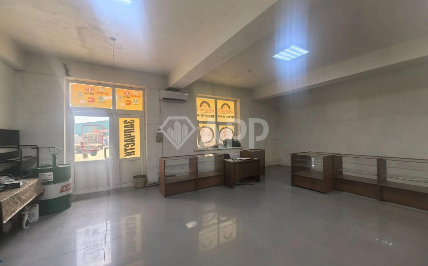 Сдам отдельно стоящее здание, 427 м² фото