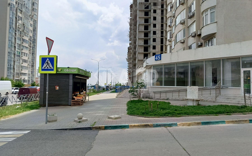 Сдаю от 190 до 410 м² магазин офис услуги фото