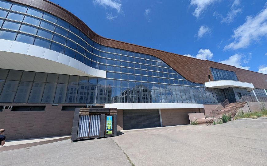 Продам торговый центр, 6 000 м² фото
