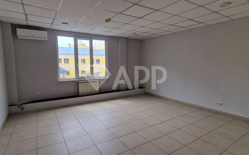 Офисы в БЦ на Декабристов/вода/ 2-4 этаж/ от 18 до 57 м2 фото