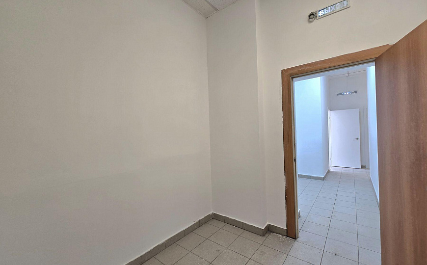 Торговое помещение на 1 линии, 160 м² фото