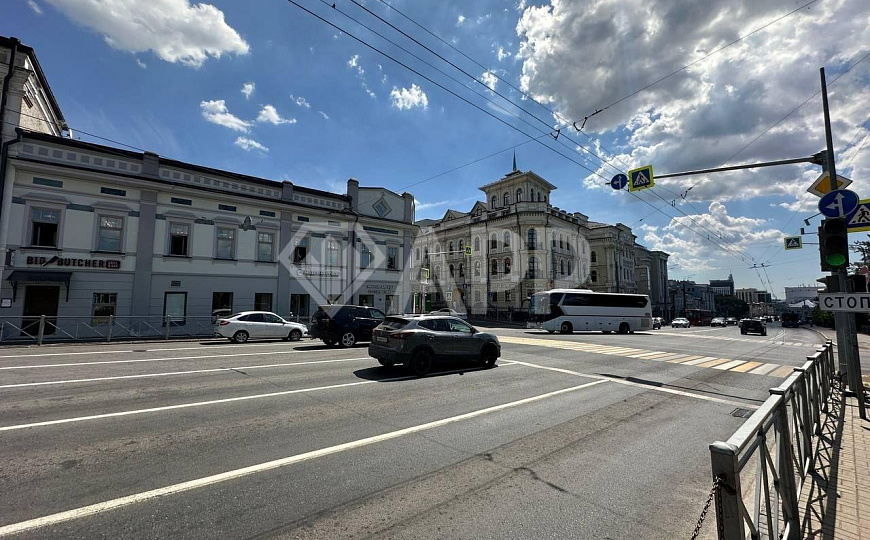 Русский лофт 260м² с терассой и парковкой фото