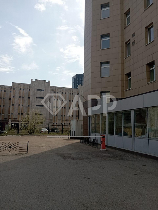 Сдаю офисное помещение 707,6м² в удобной локации фото