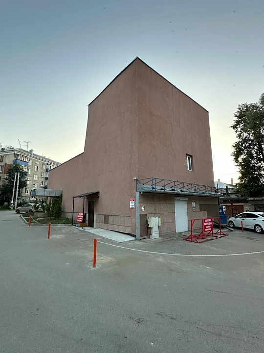 Отдельно стоящее здание на Ямашева, 316,4м² фото
