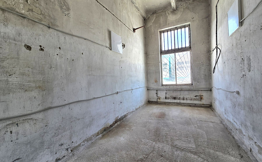 Склад с ж/д тупиком, 1000 м² фото