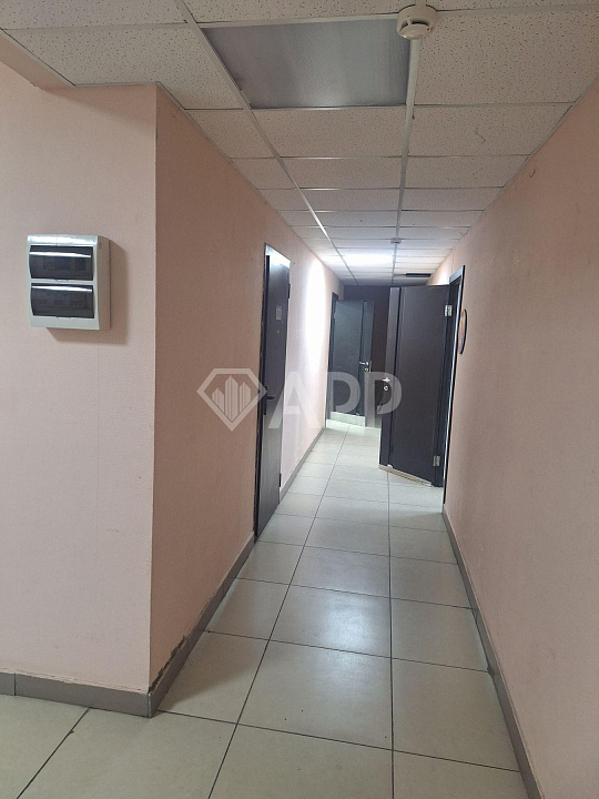 Продам здание, 3270м² фото