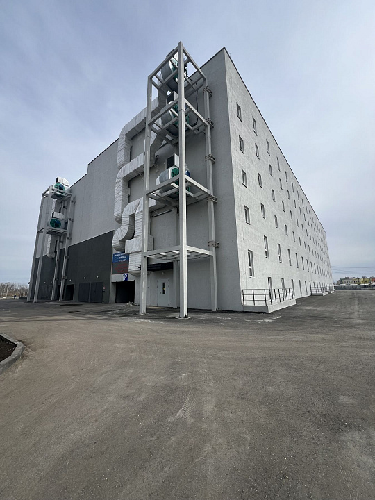 Цоколь в паркинге  500м² фото