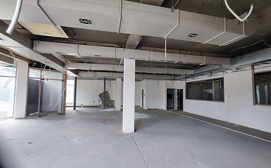 Сдаю помещение свободного назначения, 574 м² в центре фото