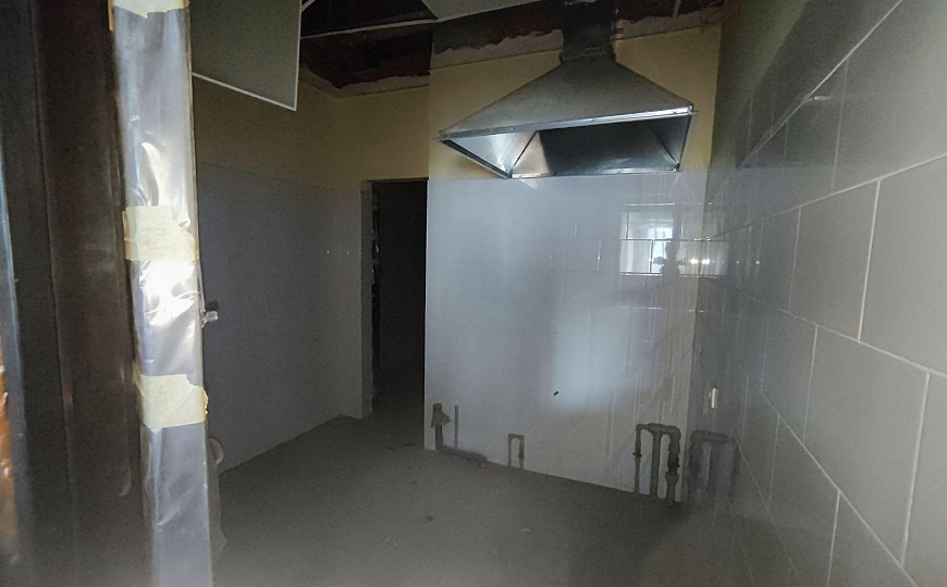 Сдаю помещение свободного назначения, 574 м² в центре фото