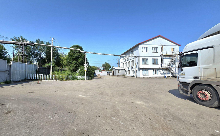 Площадка с краном ж/д тупиком, 800 м² фото