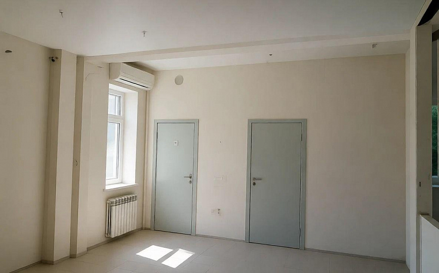 Торгово-офисное помещение, 72 м² фото