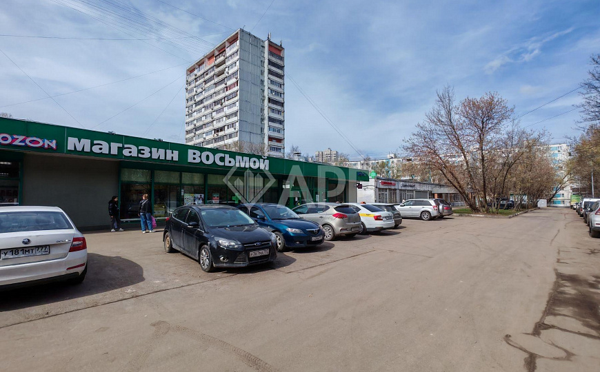 Продается торговое помещение, 1746 м² фото