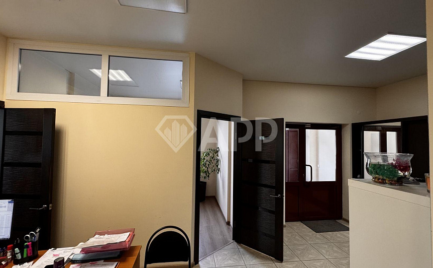 Аренда офиса с мебелью 71,1 м² фото