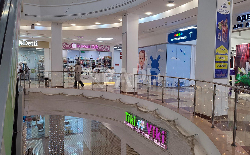 На трафике в ТЦ "Республика" 9.7 м² фото