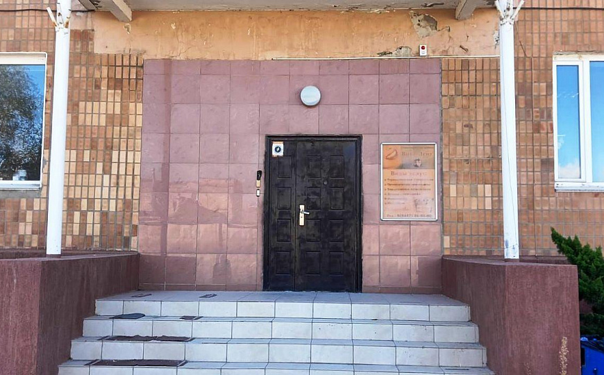 Офисы в бизнес-центре на Бахтурова от 12,5 м² фото