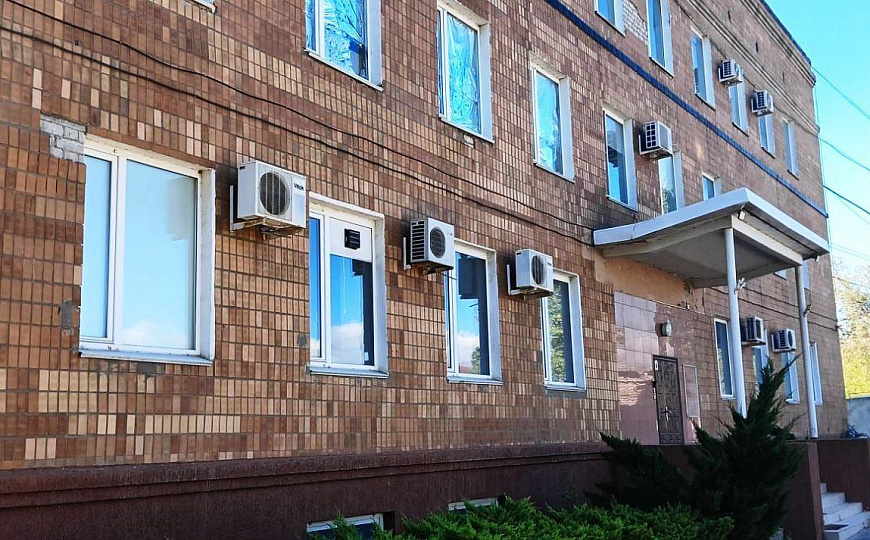 Офисы в бизнес-центре на Бахтурова от 12,5 м² фото