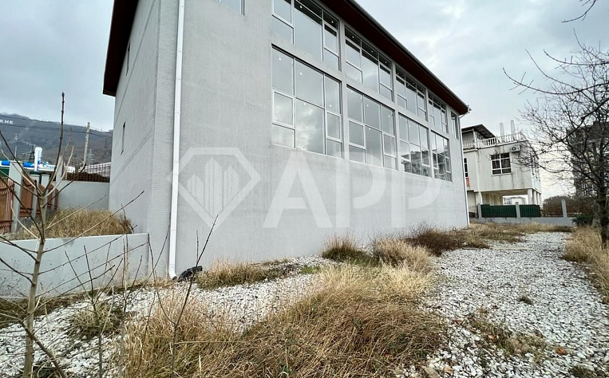 Сдаю здание от 545 до 1625 м² магазин офис услуги авто салон фото