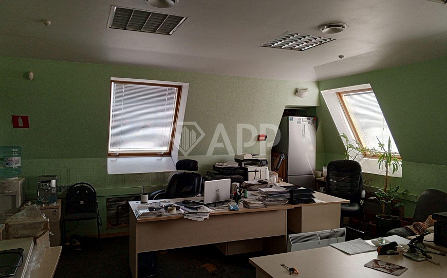 Продается отдельно стоящее здание 370 м² на участке 5соток, хостел-гостиница, магазин и др. фото