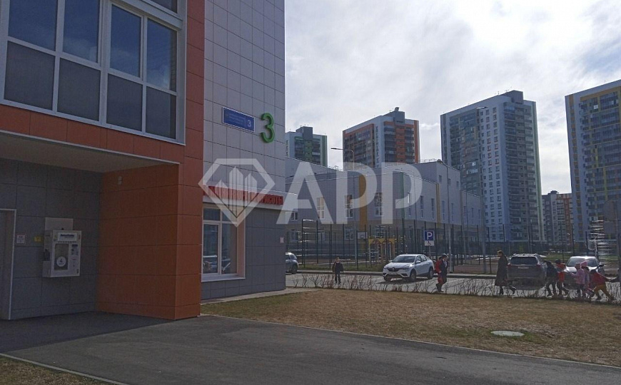 Сдаю помещение свободного назначения, 58 м², с ремонтом  фото