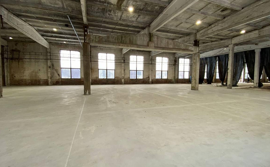 Сдам производственное помещение, 1300 м² фото