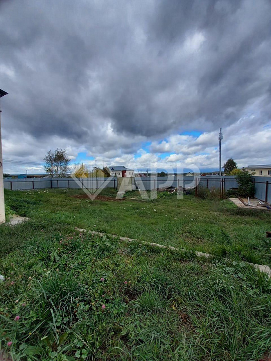 Сдам здание с участком фото