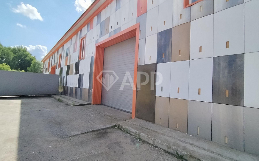 Продается база 571 м², с НДС фото