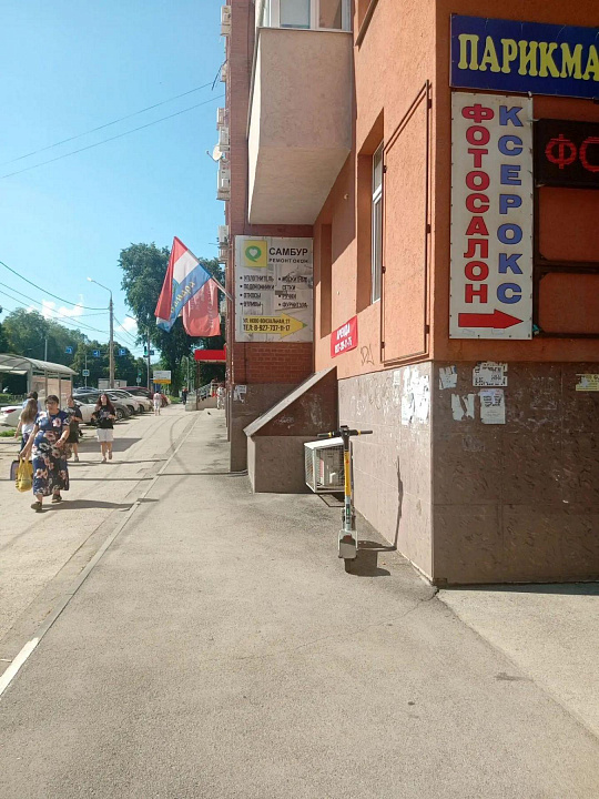 Первая линия! Остановка перед дверью! фото