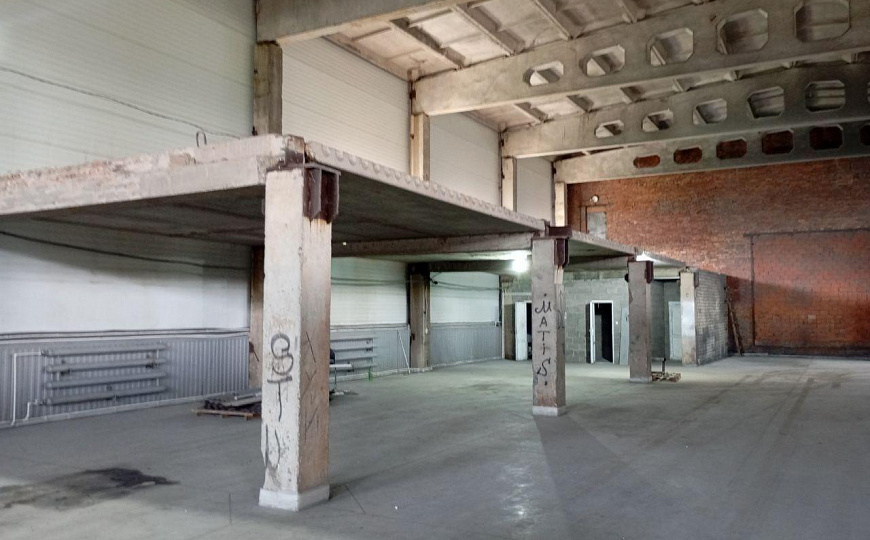 Склад или производство, 1200 м² фото