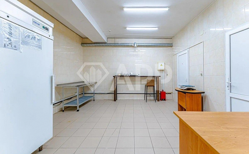 Инвест-актив отдельно стоящее здание, 893,9 м² фото