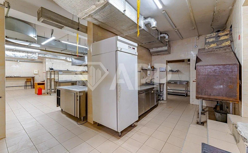 Инвест-актив отдельно стоящее здание, 893,9 м² фото
