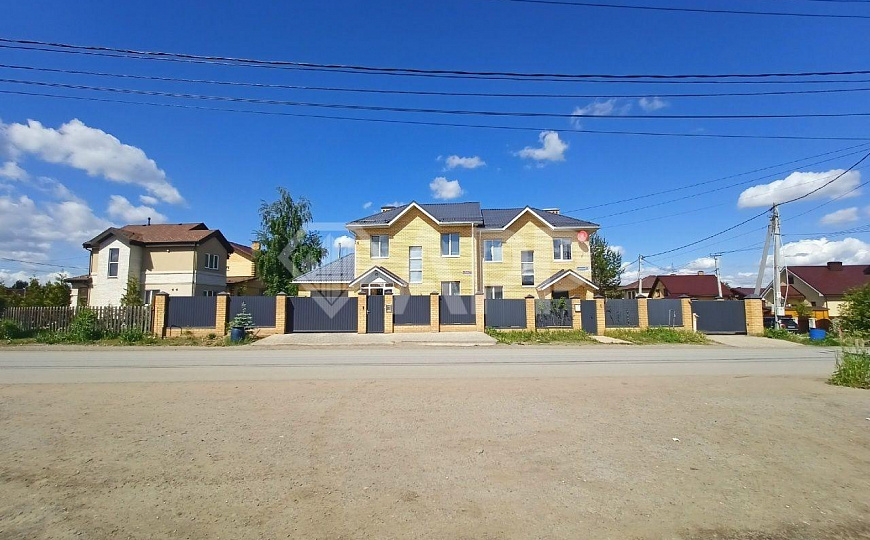 Сдам торговые площади (от 24 м²) на первой линии коттеджного поселка фото