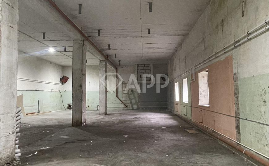 Сдам отдельно стоящее здание, 289 м² фото