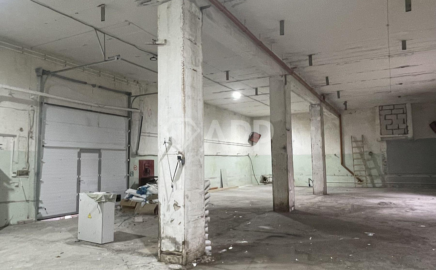 Сдам отдельно стоящее здание, 289 м² фото