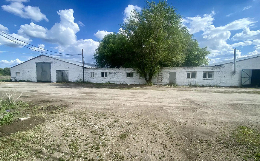 База (производство, склад). 3250 кв.м, участок 1,6 Га  фото