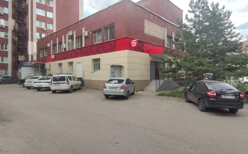 Сдам офисное помещение, 82 м² фото