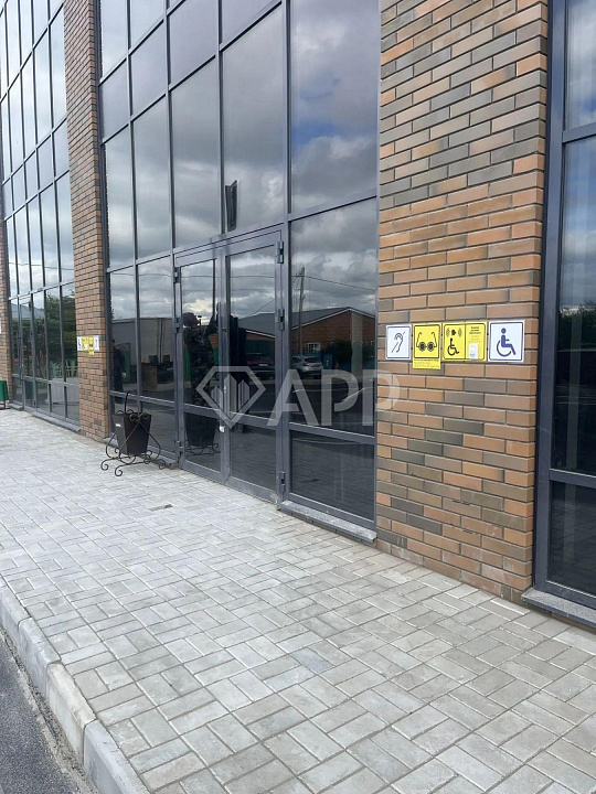 Сдам отдельно стоящее здание, 750 м² фото