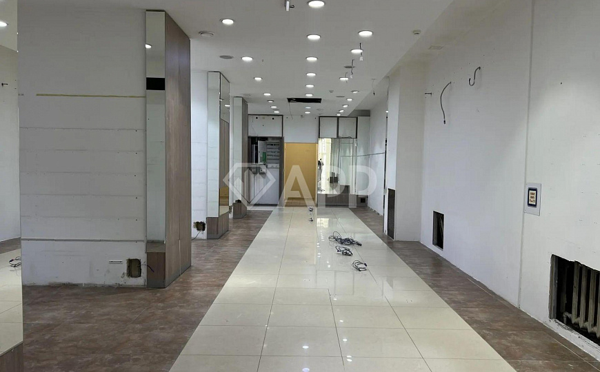 Сдам помещение свободного назначения, 240 м² фото