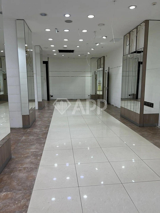 Сдам помещение свободного назначения, 240 м² фото