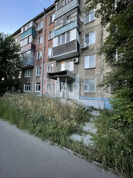 Сдам помещение  на первой линии фото