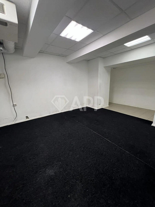 Сдам помещение свободного назначения, 284 м² фото