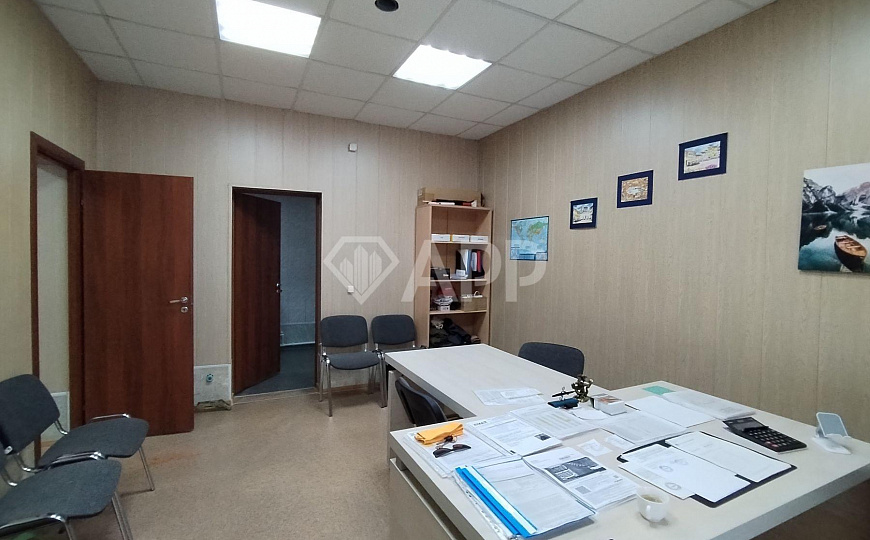 Помещение свободного назначения 114 м2 фото